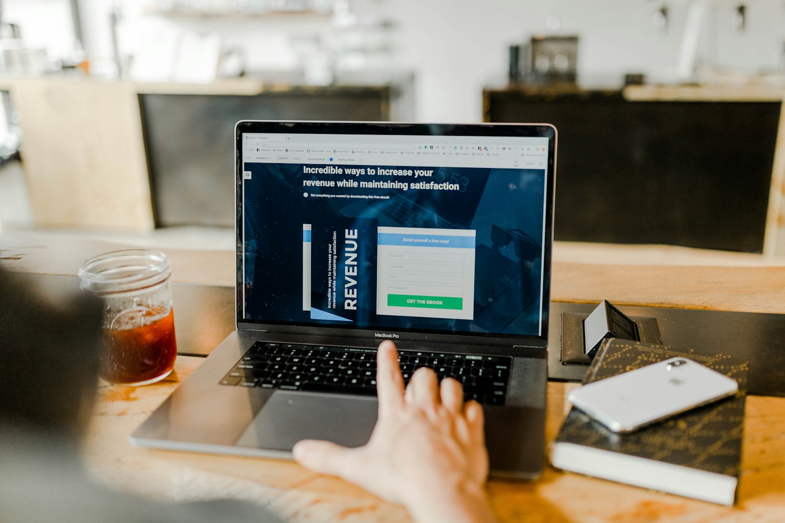 How to Get Business Funding with Bad Credit in 2025